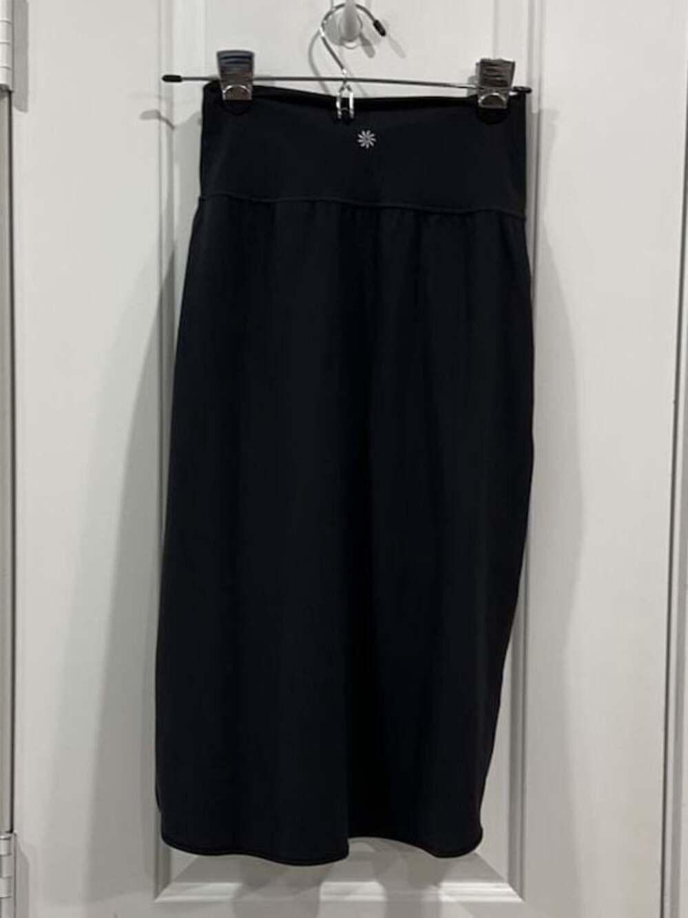 Athleta Black High-Rise Athletic Midi Skirt